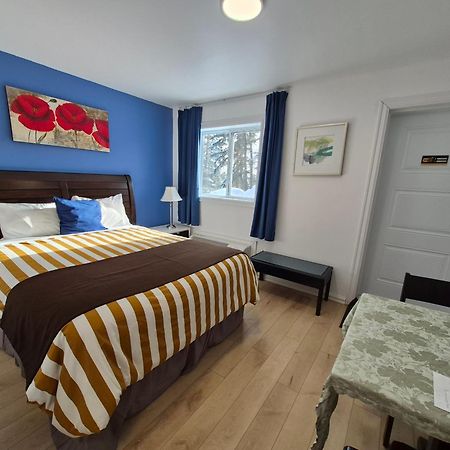 Motel Le Radisson De 발다비드 외부 사진