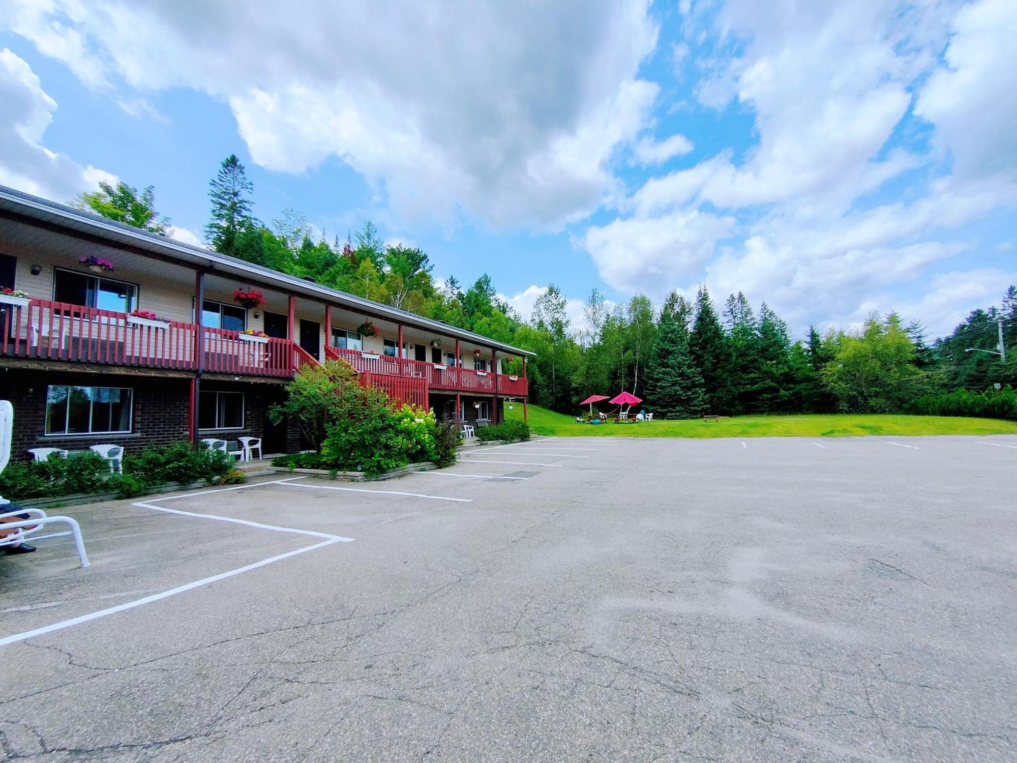 Motel Le Radisson De 발다비드 외부 사진