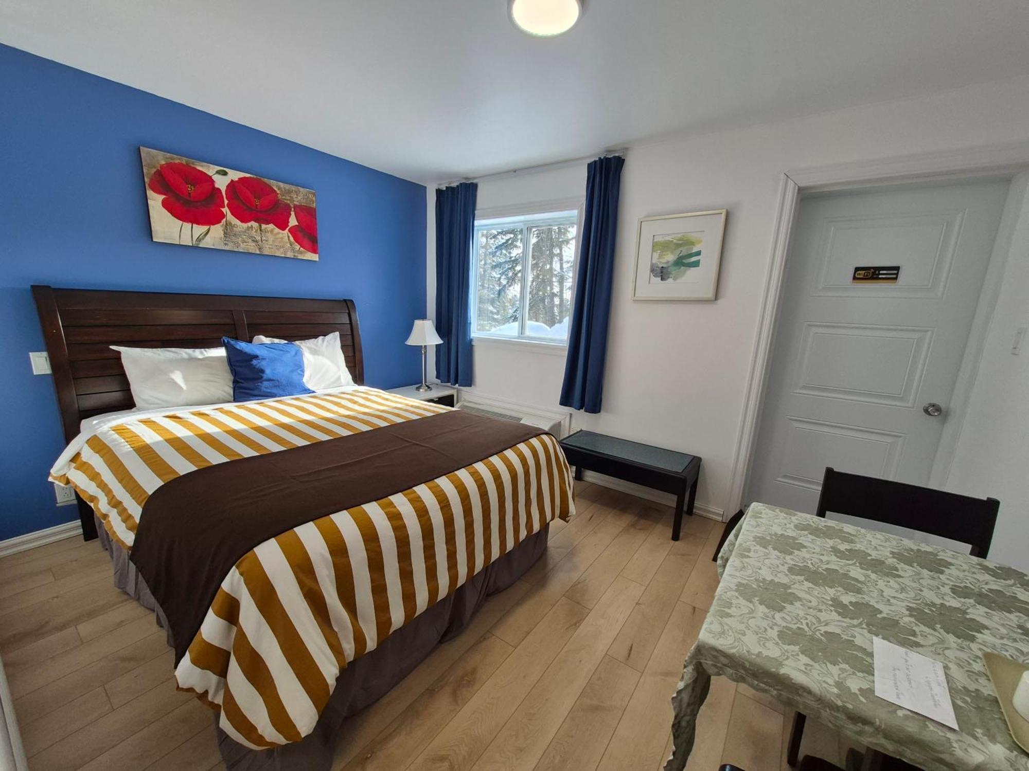 Motel Le Radisson De 발다비드 외부 사진
